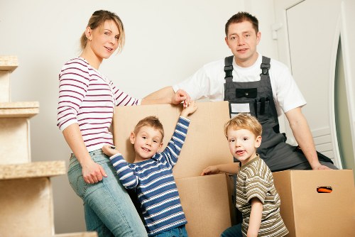 Van removal service handling a flat move in Canary Wharf