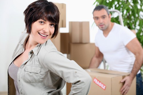 Local moving help for Canary Wharf office relocation