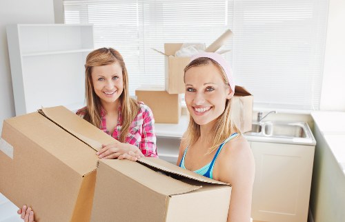 Packing and moving preparation for a Canary Wharf local move